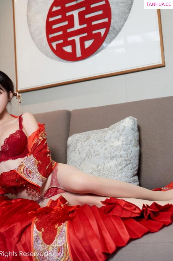 波巧酱  [XiuRen]高清写真图 2023.11.28 No.7729 波巧酱 新娘美腿第34张图片